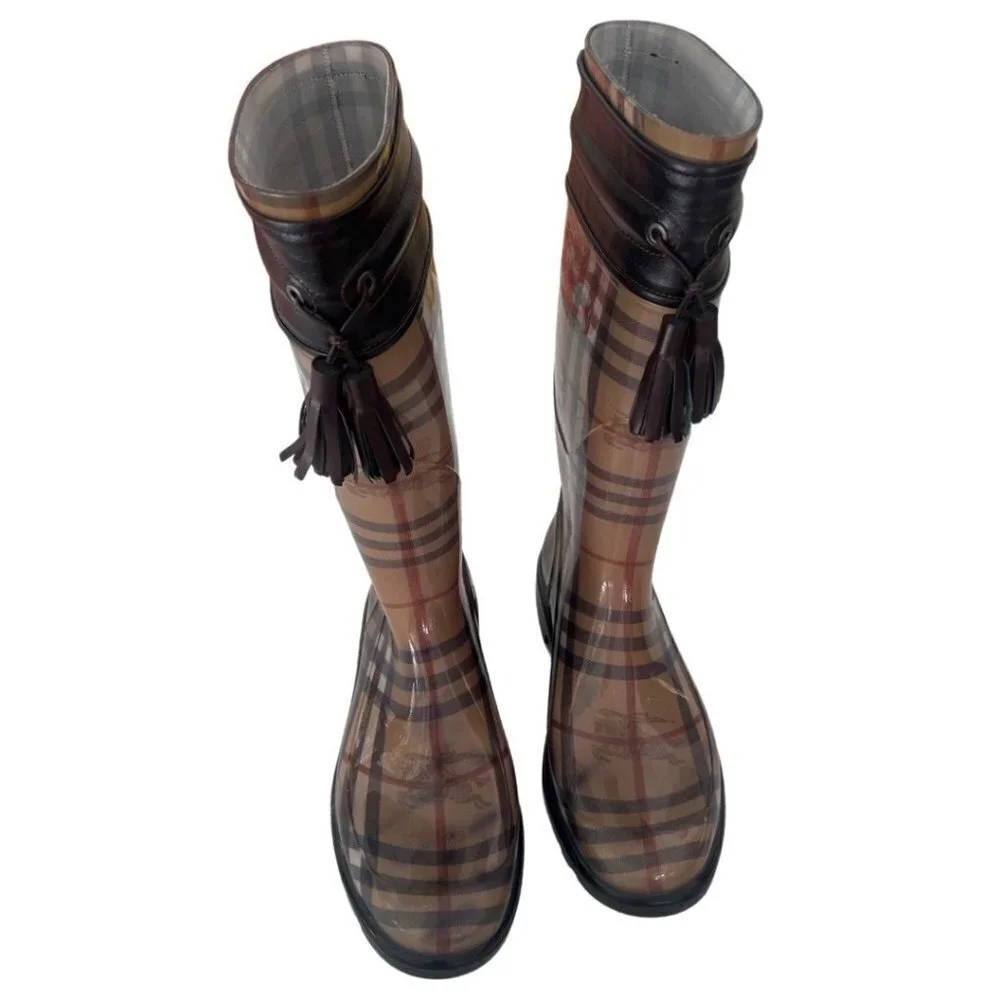 BurberryNova check pattern rubber tassel rain boots size 38